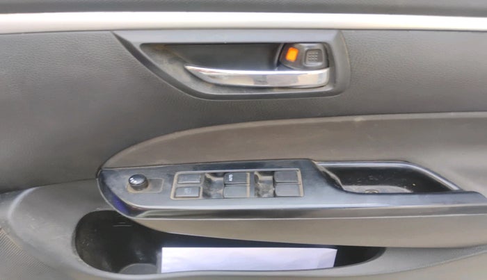 2014 Maruti Swift VXI, Petrol, Manual, 65,724 km, interior