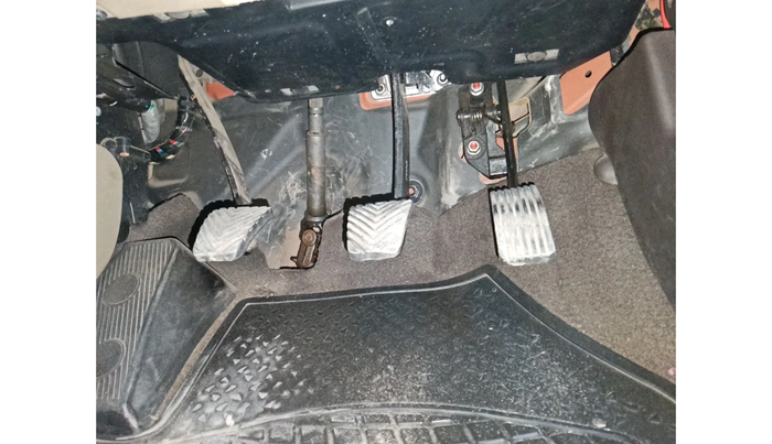 2010 Hyundai i20 MAGNA 1.2, Petrol, Manual, 77,535 km, interior