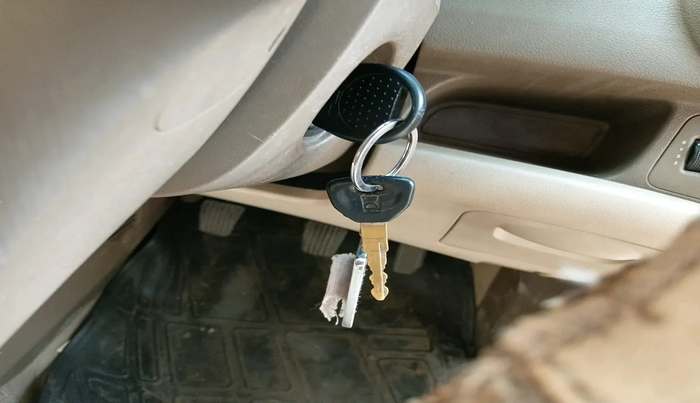 2014 Chevrolet Sail 1.2 LT ABS, Petrol, Manual, 62,934 km, interior