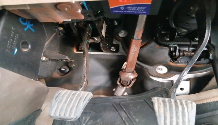 2014 Chevrolet Sail 1.2 LT ABS, Petrol, Manual, 62,934 km, interior