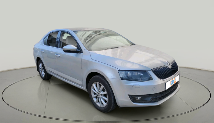 2015 Skoda Octavia ELEGANCE 2.0 TDI AT, Diesel, Automatic, 1,41,996 km, exterior