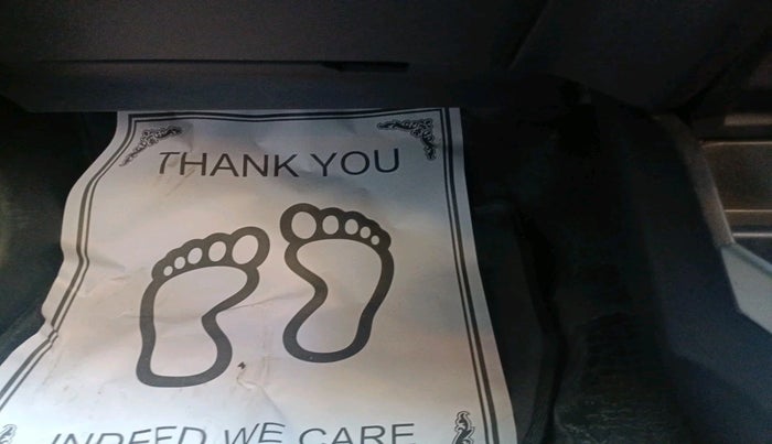 2017 Honda WR-V 1.5L I-DTEC VX MT, Diesel, Manual, 1,30,379 km, interior