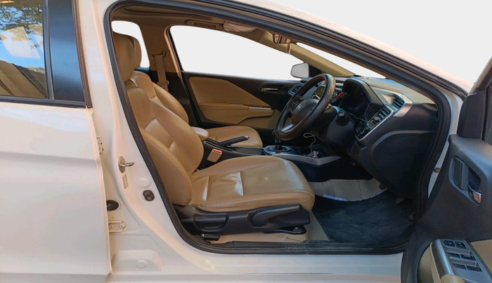 2015 Honda City 1.5L I-DTEC VX, Diesel, Manual, 1,51,574 km, interior