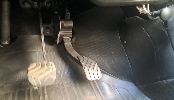 2017 Renault Kwid RXT 1.0 (O), Petrol, Manual, 71,989 km, interior