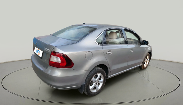 2014 Skoda Rapid AMBITION 1.5 TDI, Diesel, Manual, 92,739 km, exterior