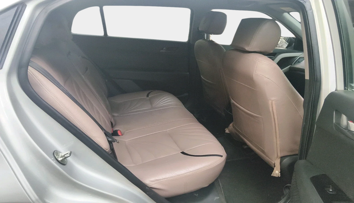 2017 Hyundai Creta SX PLUS AT 1.6 DIESEL, Diesel, Automatic, 1,09,693 km, interior