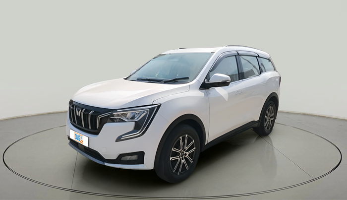 2022 Mahindra XUV700 AX 7 P AT 7 STR, Petrol, Automatic, 91,371 km, exterior