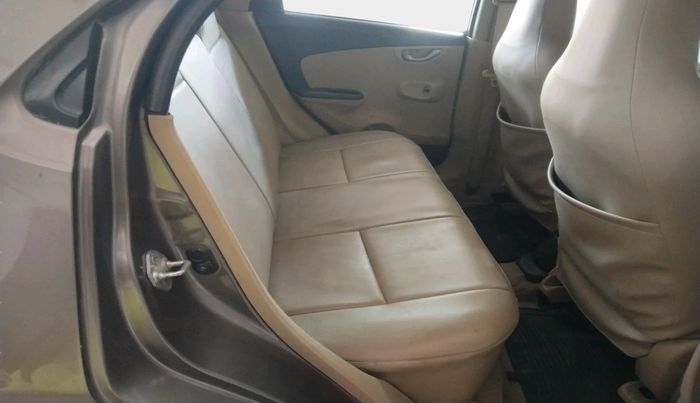 2013 Honda Brio V MT, Petrol, Manual, 1,05,570 km, interior