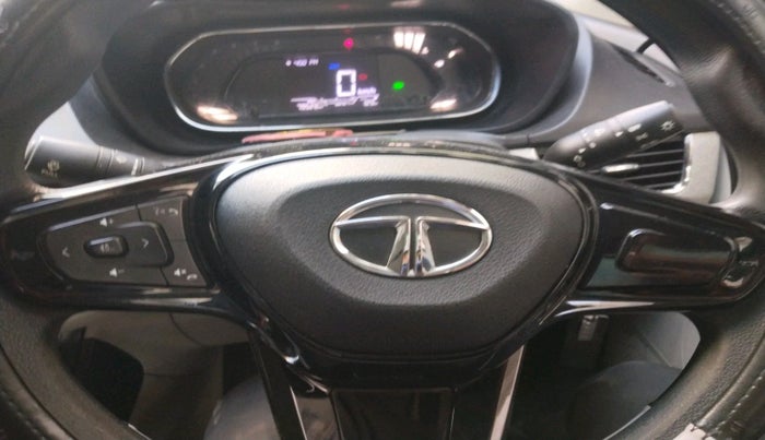2022 Tata NEXON XZ PETROL, Petrol, Manual, 79,528 km, interior
