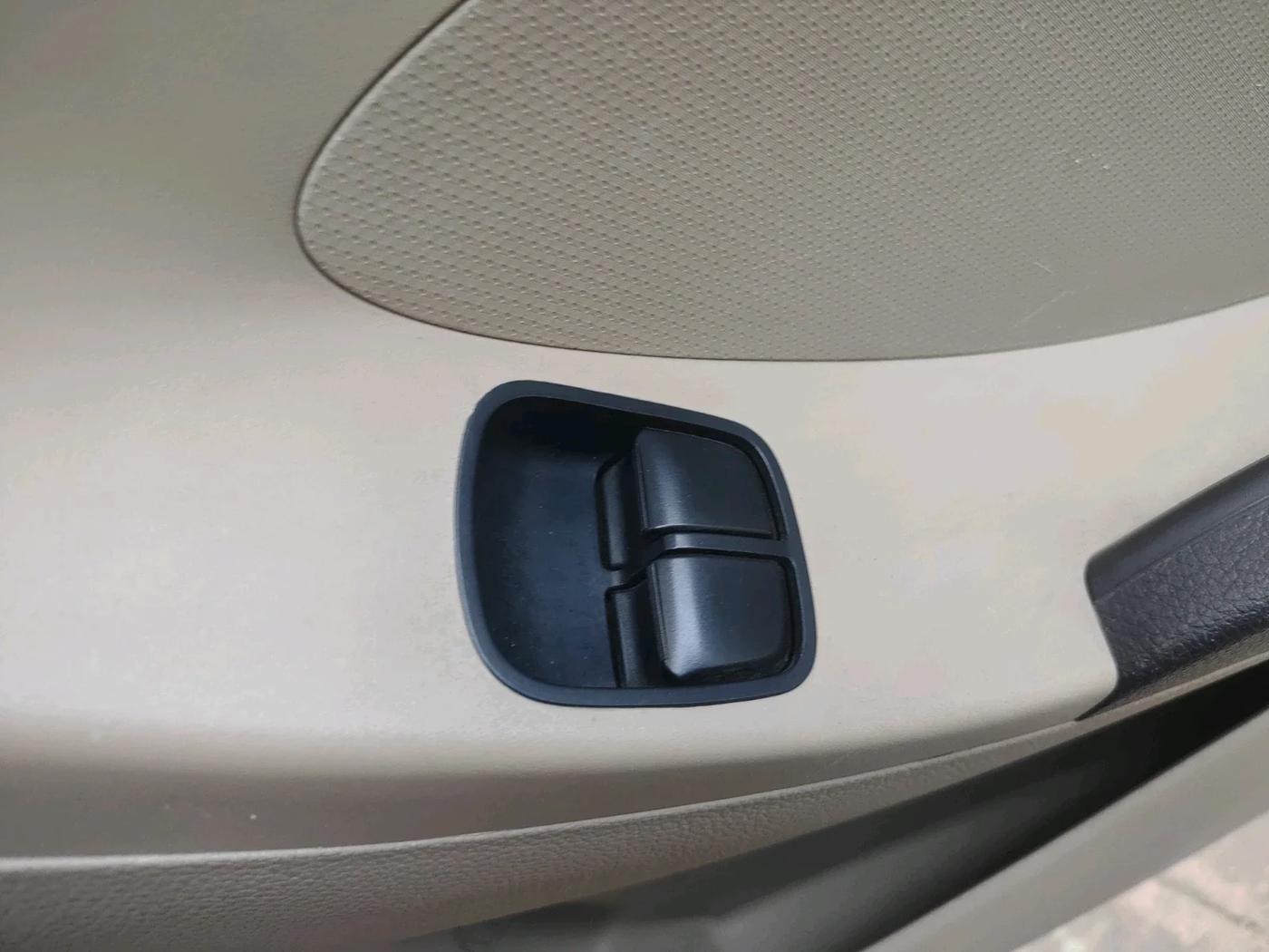 2014 Hyundai Eon ERA +, Petrol, Manual, 42,940 km, interior