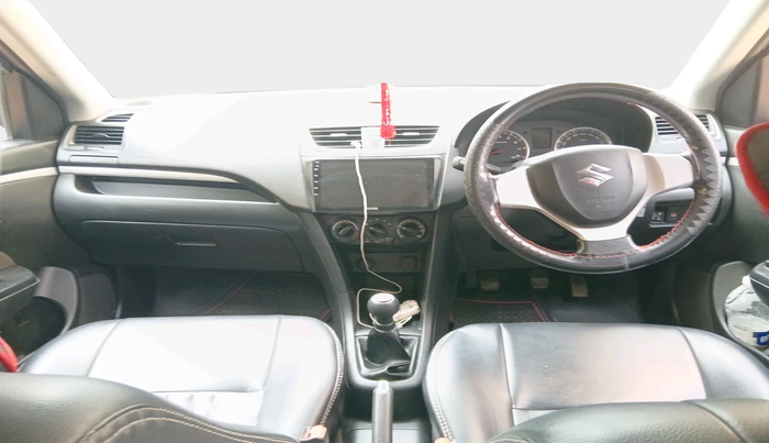 2017 Maruti Swift VXI O, CNG, Manual, 1,09,893 km, interior