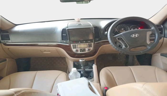 2013 Hyundai Santa Fe 2 WD, Diesel, Manual, 80,585 km, interior