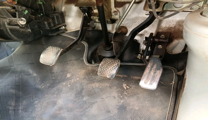 2012 Maruti Eeco 7 STR, Petrol, Manual, 1,28,520 km, interior