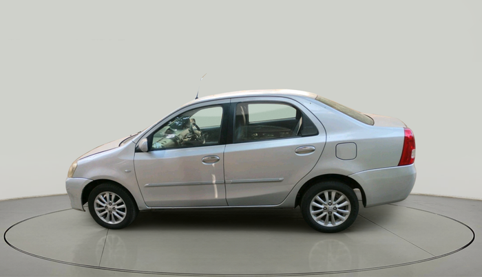 2011 Toyota Etios V, Petrol, Manual, 1,06,981 km, exterior