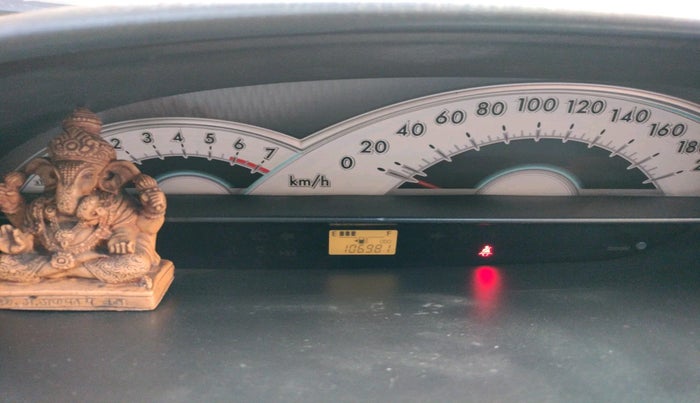 2011 Toyota Etios V, Petrol, Manual, 1,06,981 km, interior