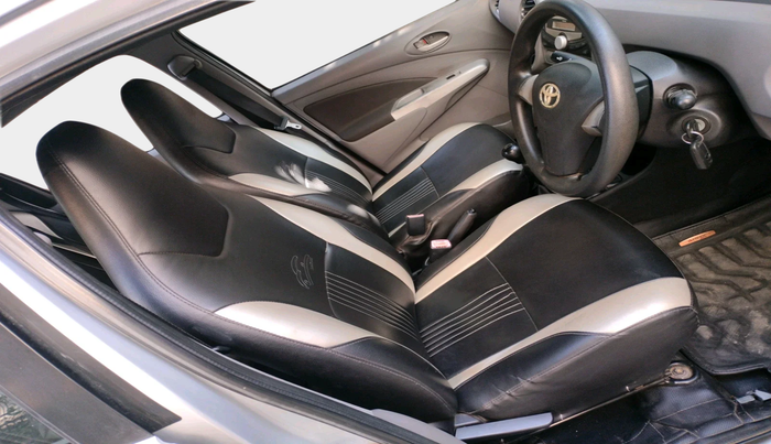 2011 Toyota Etios V, Petrol, Manual, 1,06,981 km, interior