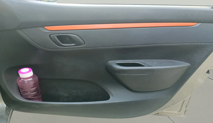 2018 Renault Kwid CLIMBER 1.0, Petrol, Manual, 53,151 km, interior