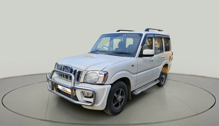 2014 Mahindra Scorpio LX, Diesel, Manual, 1,31,293 km, exterior