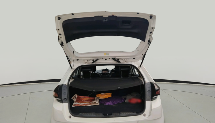 2023 Tata ALTROZ XZ PLUS SUNROOF CNG, Petrol, Manual, 68,473 km, exterior