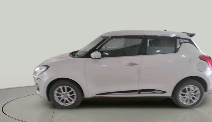 2023 Maruti Swift ZXI CNG, Petrol, Manual, 42,305 km, exterior