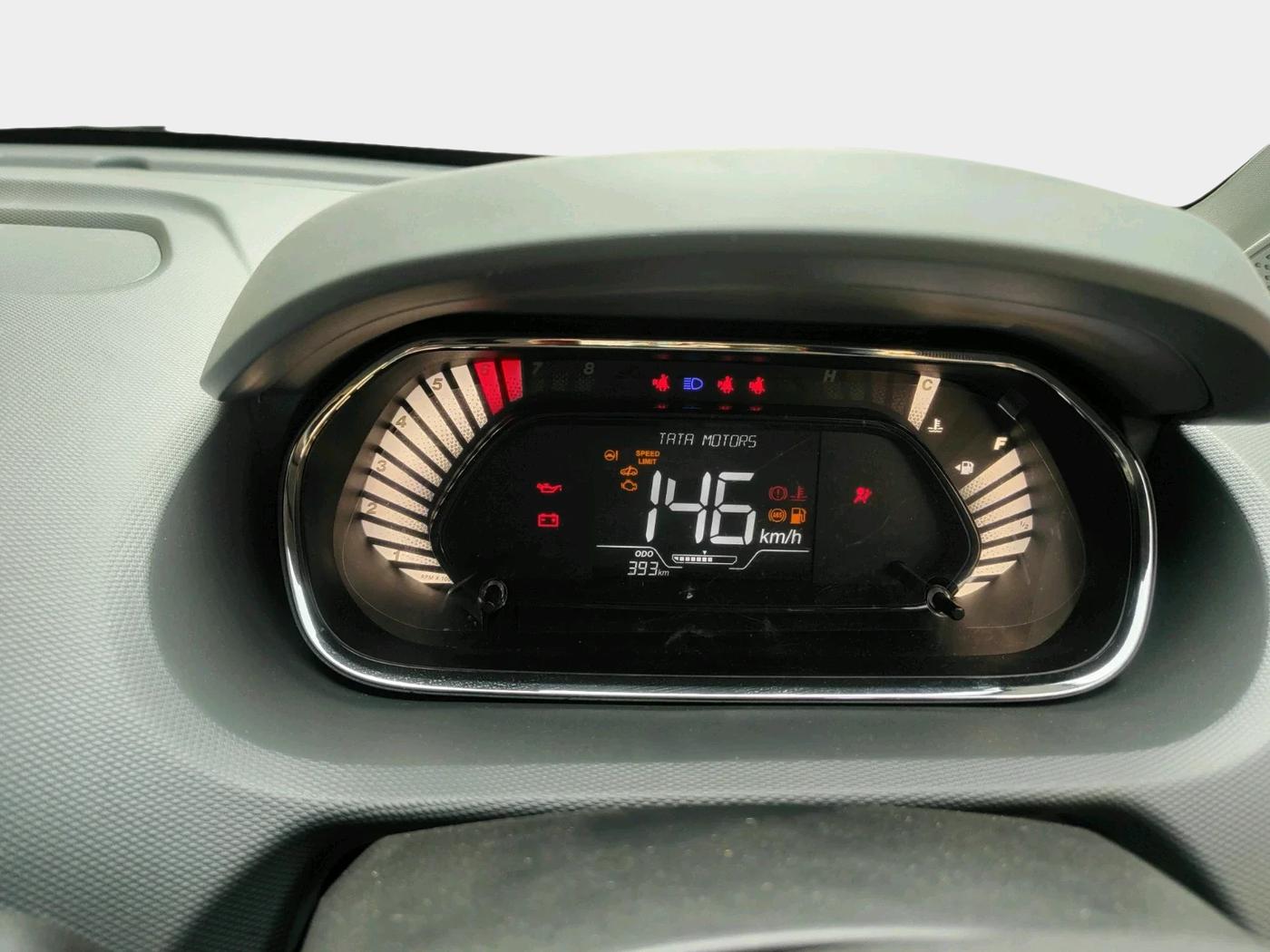 2025 Tata Tiago XM PETROL, Petrol, Manual, 393 km, interior