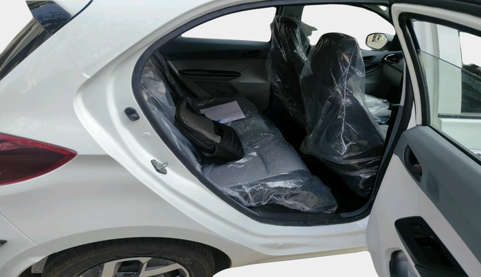 2025 Tata Tiago XM PETROL, Petrol, Manual, 393 km, interior