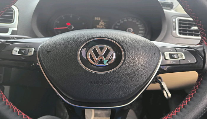 2015 Volkswagen Polo HIGHLINE1.2L, Petrol, Manual, 99,065 km, interior