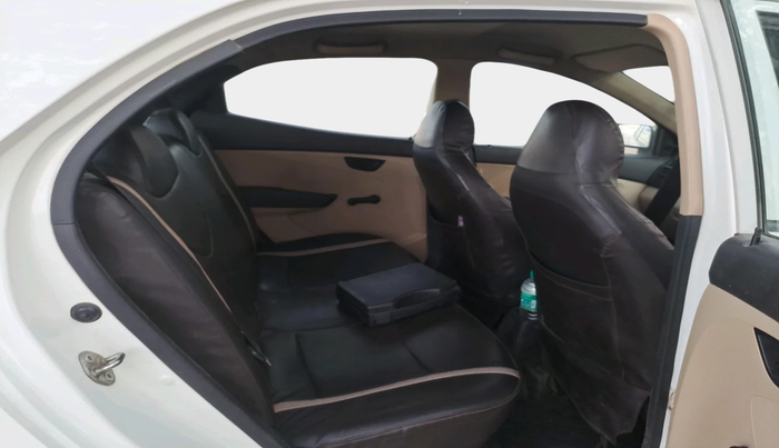 2013 Hyundai Eon ERA +, Petrol, Manual, 1,27,189 km, interior