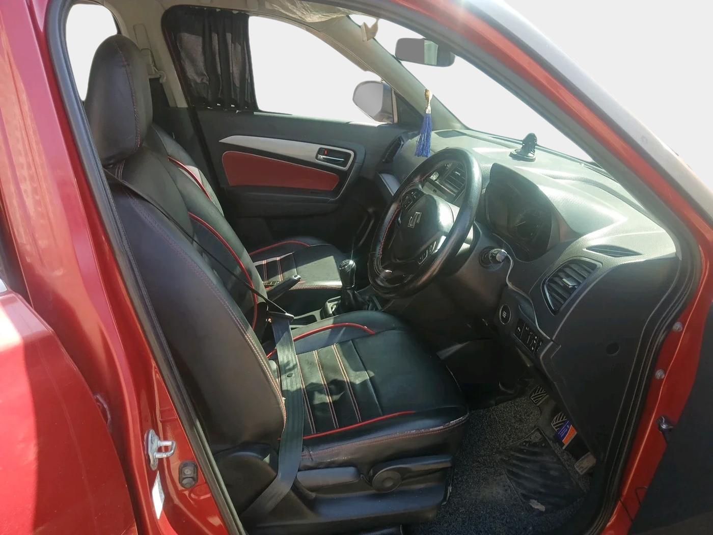 2016 Maruti Vitara Brezza ZDI PLUS, Diesel, Manual, 1,36,845 km, interior