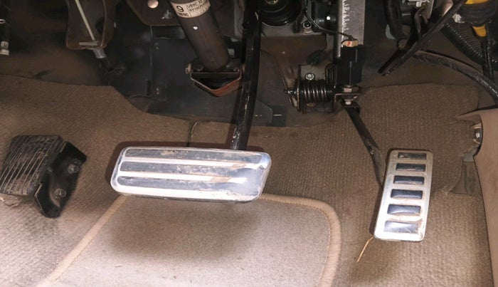 2013 Ford Endeavour 3.0L 4X4 AT, Diesel, Automatic, 1,27,352 km, interior