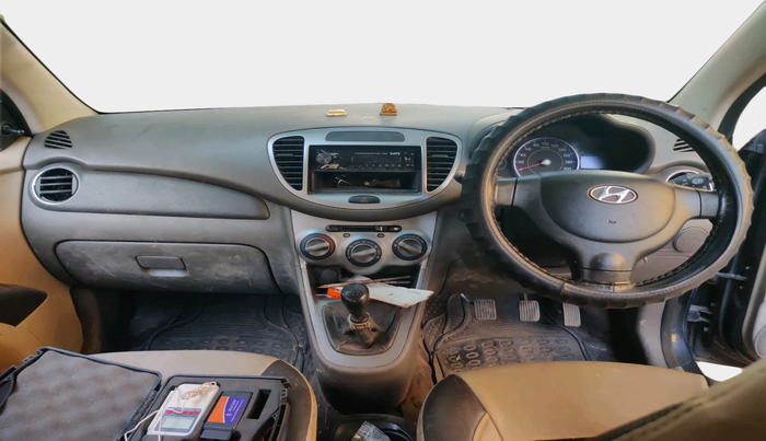 2011 Hyundai i10 MAGNA 1.1, Petrol, Manual, 42,517 km, interior