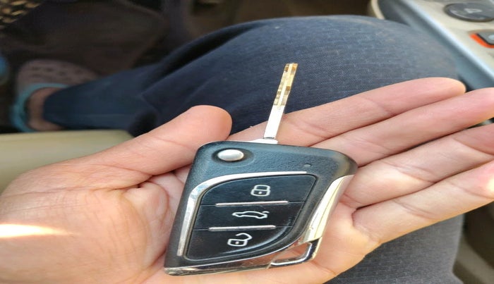 2013 Honda City 1.5L I-VTEC V MT, Petrol, Manual, 1,73,052 km, interior