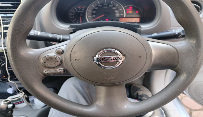 2014 Nissan Micra XV CVT, Petrol, Automatic, 82,262 km, interior