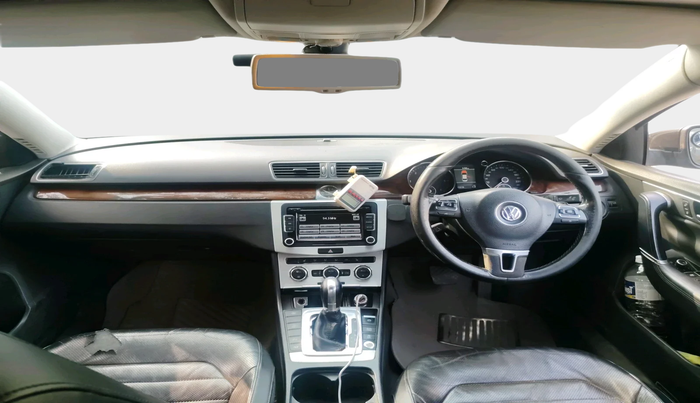 2012 Volkswagen Passat HIGHLINE DSG, Diesel, Automatic, 1,51,216 km, interior