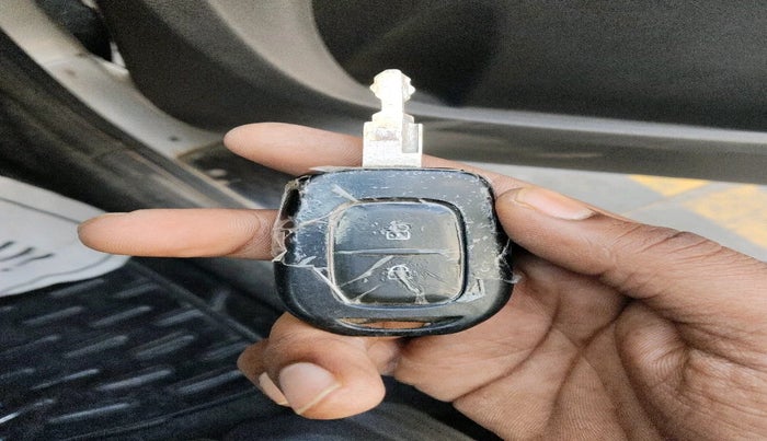 2016 Renault Kwid RXT 1.0 AMT, Petrol, Automatic, 44,467 km, interior