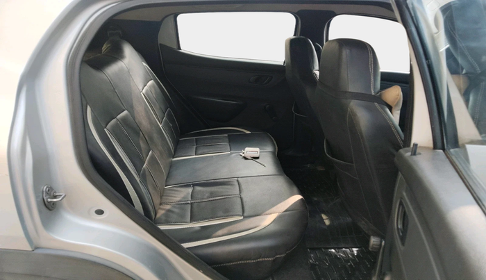 2016 Renault Kwid RXT 1.0 AMT, Petrol, Automatic, 44,467 km, interior