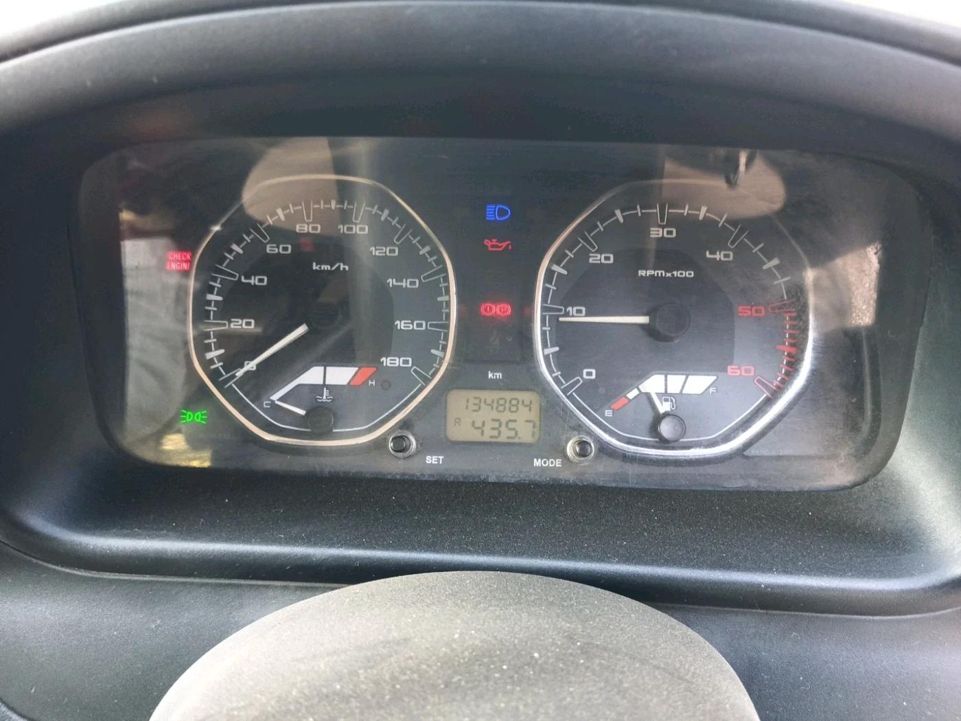 2016 Tata Indigo ECS LX CR4, Diesel, Manual, 1,34,884 km, interior