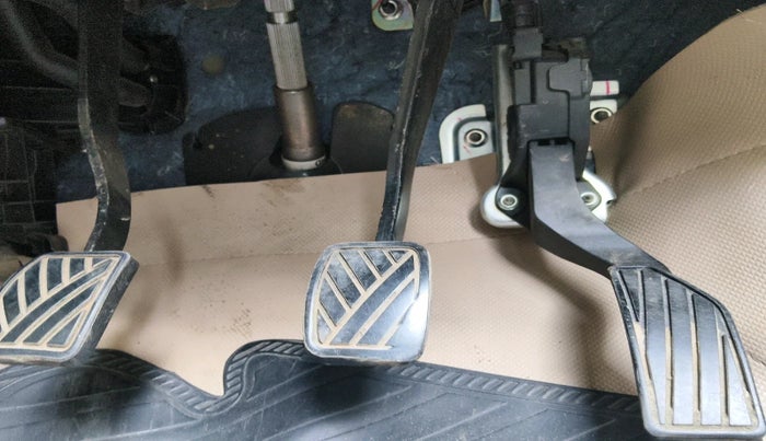 2016 Maruti Ertiga VXI, Petrol, Manual, 76,180 km, interior