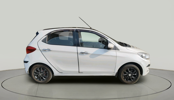 2016 Tata Tiago XZ PETROL, Petrol, Manual, 1,49,567 km, exterior