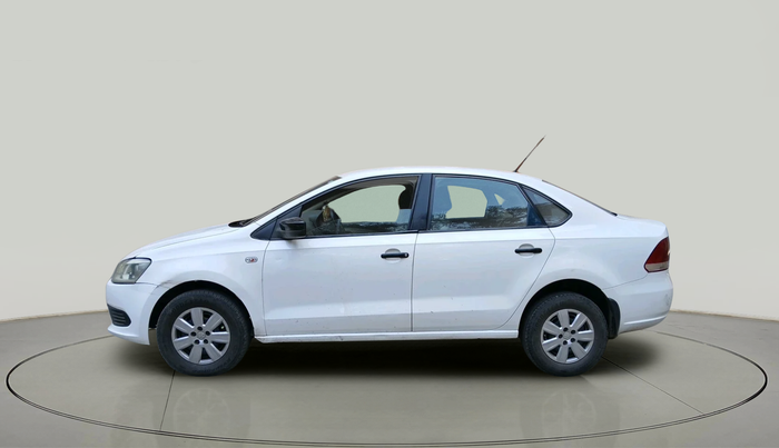 2011 Volkswagen Vento TRENDLINE DIESEL 1.6, Diesel, Manual, 1,31,041 km, exterior