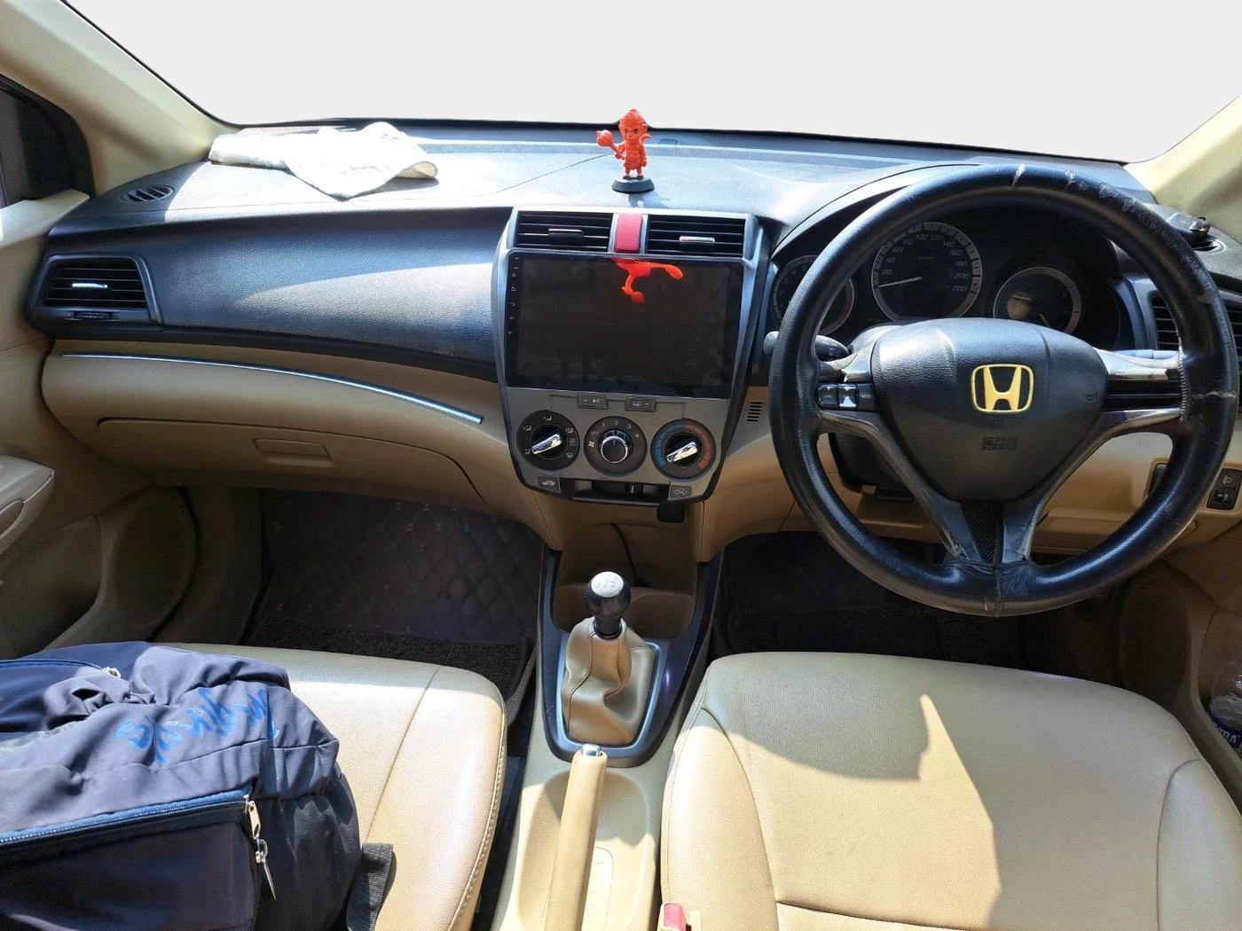 2012 Honda City 1.5L I-VTEC S MT, CNG, Manual, 1,10,184 km, interior