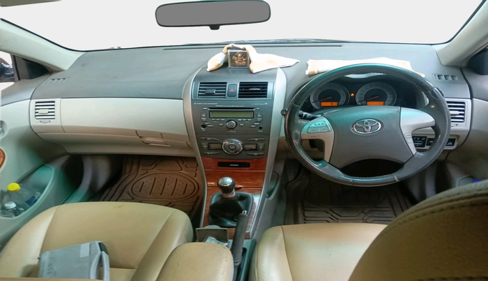 2011 Toyota Corolla Altis G DIESEL, Diesel, Manual, 1,57,894 km, interior