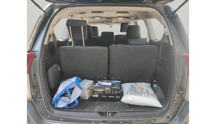 2018 Toyota Innova Crysta 2.4 VX 8 STR, Diesel, Manual, 58,429 km, exterior