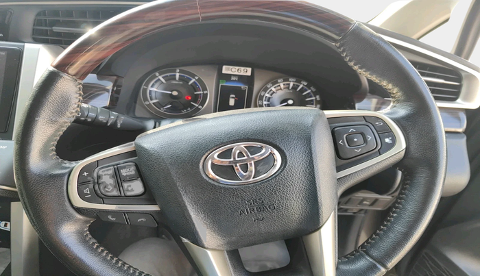 2018 Toyota Innova Crysta 2.4 VX 8 STR, Diesel, Manual, 58,429 km, interior