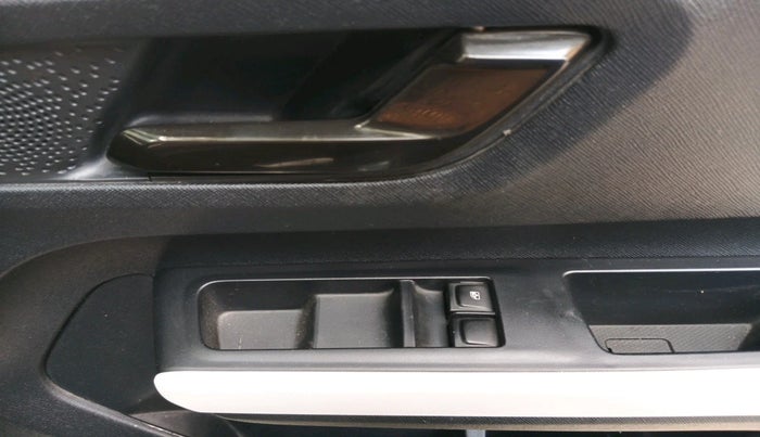 2023 Tata PUNCH PURE MT, Petrol, Manual, 16,583 km, interior