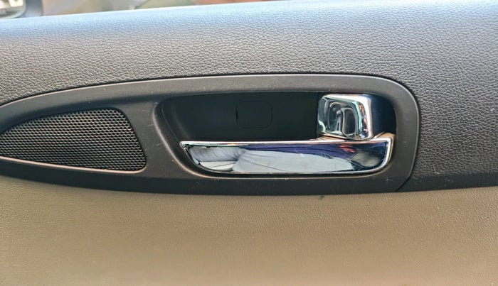 2013 Hyundai i20 SPORTZ 1.2, Petrol, Manual, 72,270 km, interior