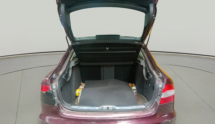 2012 Skoda Superb ELEGANCE 1.8 TSI AT, Petrol, Automatic, 1,12,561 km, exterior