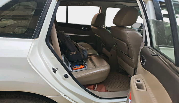 2011 Renault Koleos 4x4 AT, Diesel, Automatic, 1,78,203 km, interior