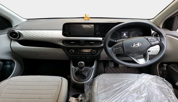 2023 Hyundai GRAND I10 NIOS SPORTZ 1.2 KAPPA VTVT, Petrol, Manual, 2,369 km, interior