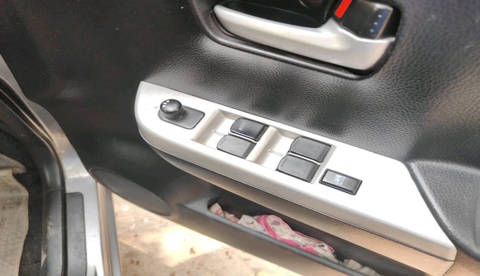 2015 Maruti Wagon R 1.0 VXI, Petrol, Manual, 59,181 km, interior